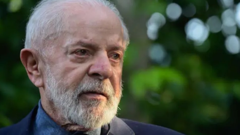 "Байден і Путін помилилися": президент Бразилії зробив заяву про війну в Україні "Байден і Путін помилилися": президент Бразилії зробив заяву про війну в Україні